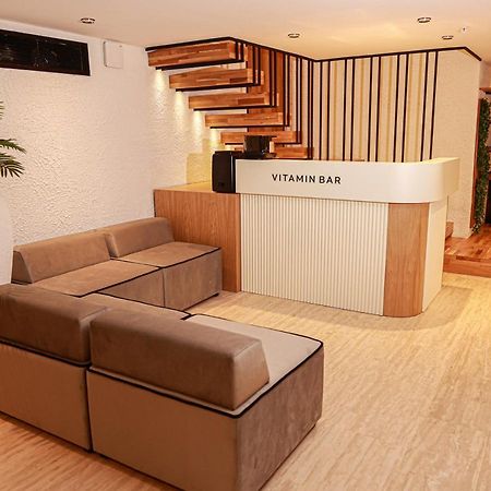 Nova Plaza Crystal Hotel & Spa Istanbul Bagian luar foto