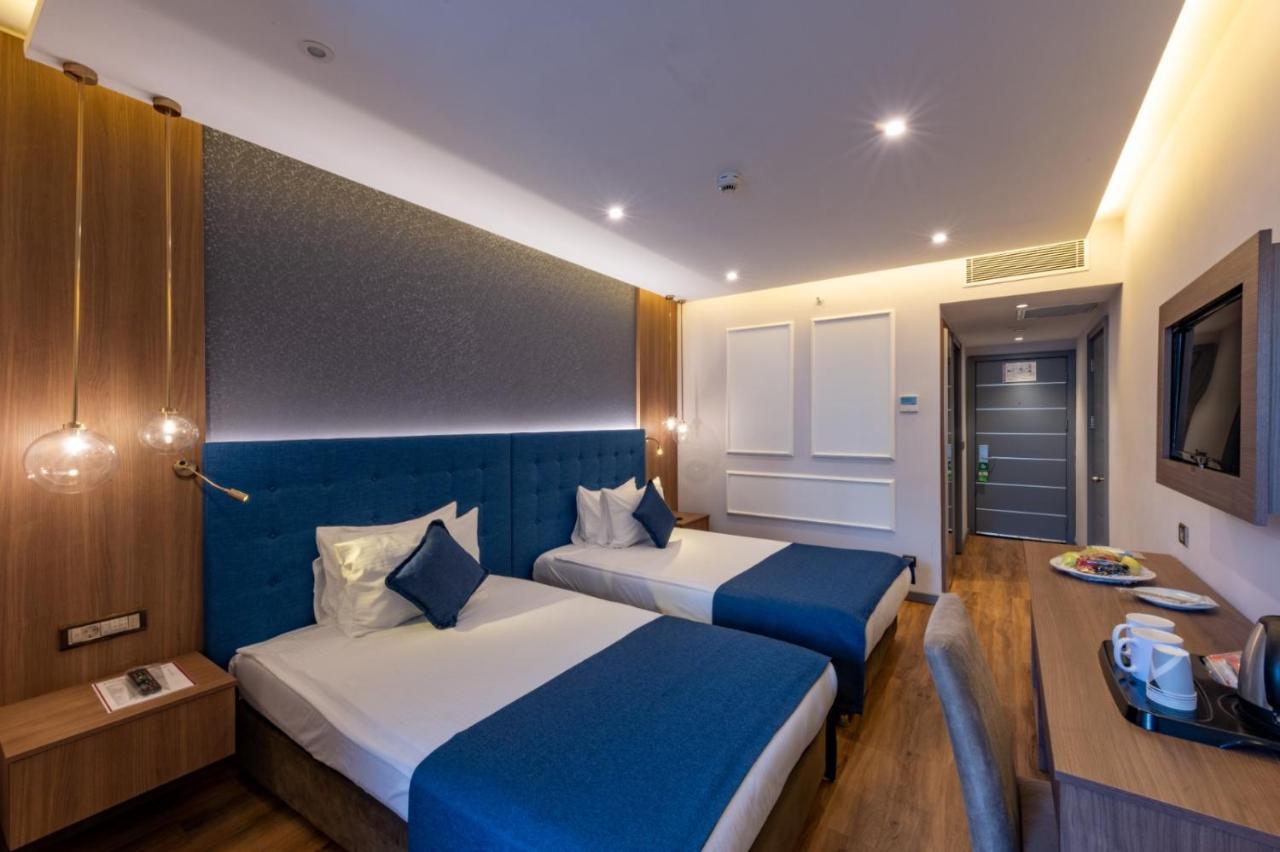 Nova Plaza Crystal Hotel & Spa Istanbul Bagian luar foto