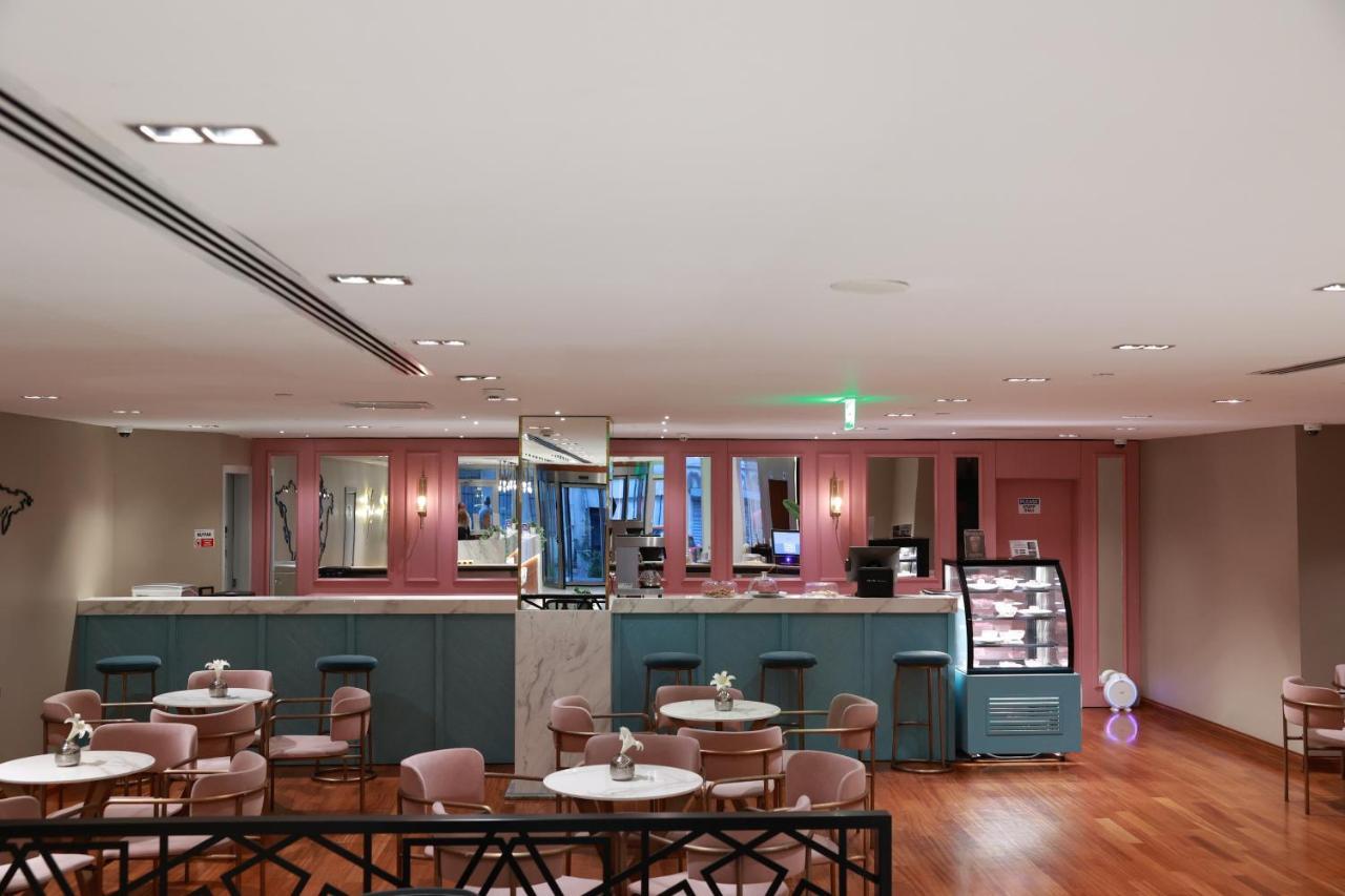 Nova Plaza Crystal Hotel & Spa Istanbul Bagian luar foto