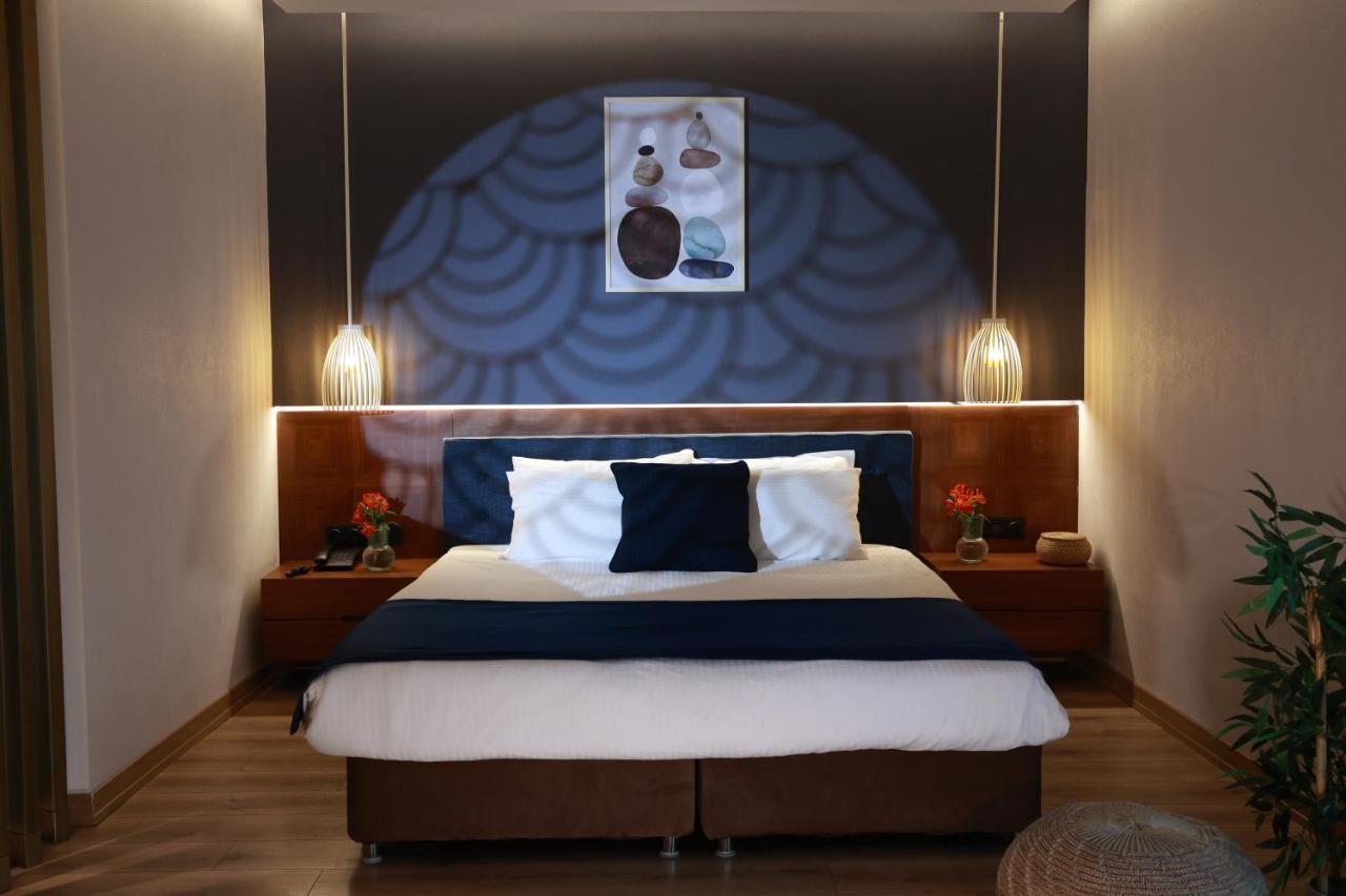 Nova Plaza Crystal Hotel & Spa Istanbul Bagian luar foto
