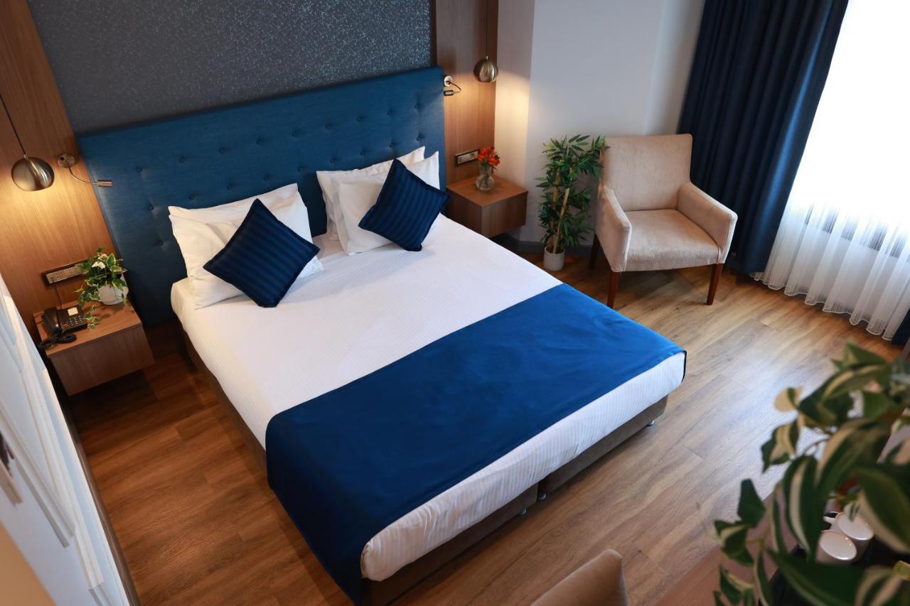 Nova Plaza Crystal Hotel & Spa Istanbul Bagian luar foto