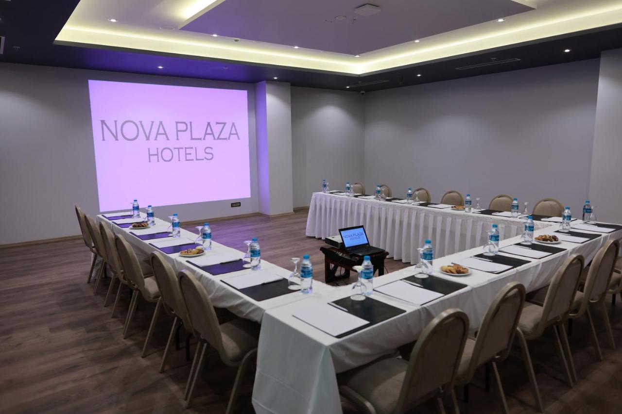 Nova Plaza Crystal Hotel & Spa Istanbul Bagian luar foto