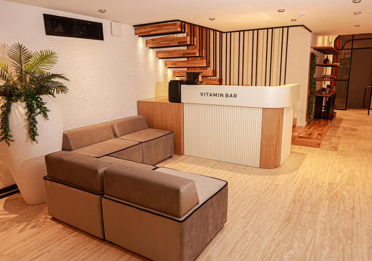 Nova Plaza Crystal Hotel & Spa Istanbul Bagian luar foto